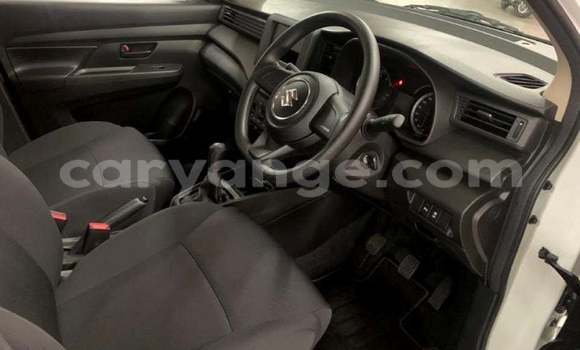 Buy Used Suzuki Ertiga White Car in Gobabis in Omaheke Buy Used Suzuki Ertiga White Car in Gobabis in Omaheke