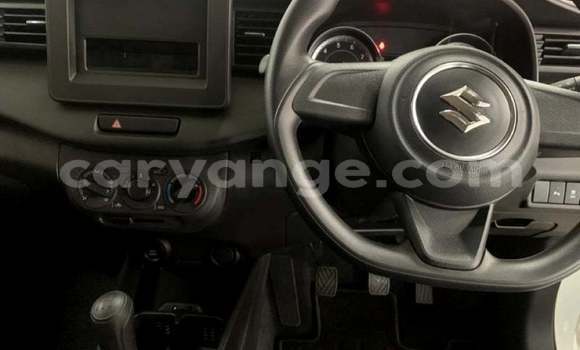 Buy Used Suzuki Ertiga White Car in Gobabis in Omaheke Buy Used Suzuki Ertiga White Car in Gobabis in Omaheke