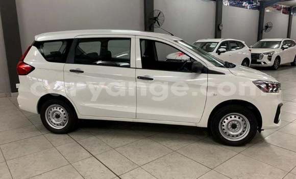 Buy Used Suzuki Ertiga White Car in Gobabis in Omaheke Buy Used Suzuki Ertiga White Car in Gobabis in Omaheke