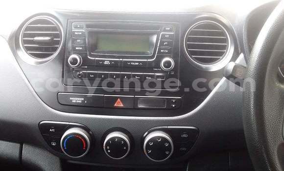 Buy Used Hyundai i10 White Car in Gobabis in Omaheke Buy Used Hyundai i10 White Car in Gobabis in Omaheke