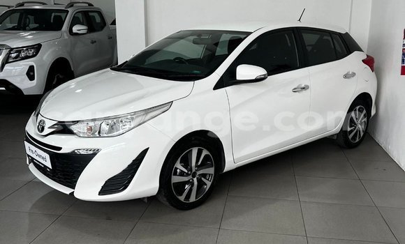 Buy Used Toyota Yaris White Car in Gobabis in Omaheke Buy Used Toyota Yaris White Car in Gobabis in Omaheke