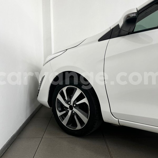 Big with watermark toyota yaris omaheke gobabis 24227