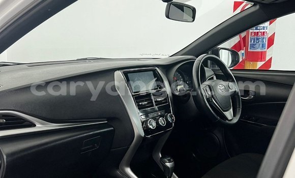 Buy Used Toyota Yaris White Car in Gobabis in Omaheke Buy Used Toyota Yaris White Car in Gobabis in Omaheke