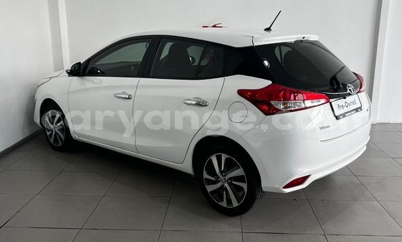 Buy Used Toyota Yaris White Car in Gobabis in Omaheke Buy Used Toyota Yaris White Car in Gobabis in Omaheke