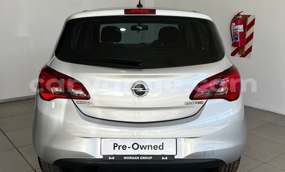 Acheter Occasion Voiture Opel Corsa Gris à Gobabis, Omaheke Acheter Occasion Voiture Opel Corsa Gris à Gobabis, Omaheke