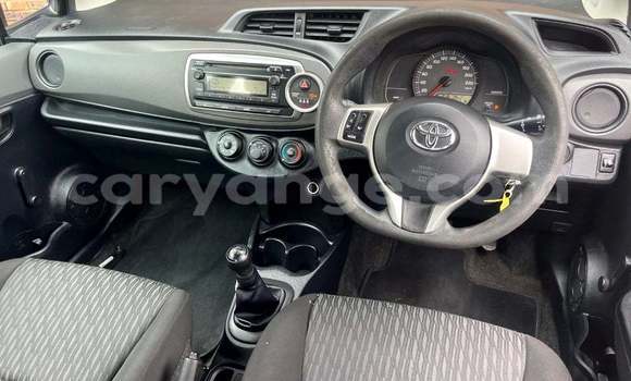 Acheter Occasion Voiture Toyota Yaris Bleu à Gobabis, Omaheke Acheter Occasion Voiture Toyota Yaris Bleu à Gobabis, Omaheke
