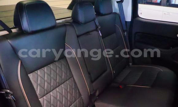 Buy Used GMC Sierra Black Car in Gobabis in Omaheke Buy Used GMC Sierra Black Car in Gobabis in Omaheke