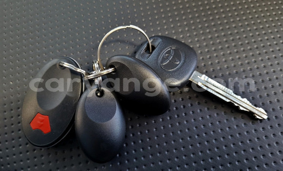 Buy Used Toyota Hi Ace White Car in Gobabis in Omaheke Buy Used Toyota Hi Ace White Car in Gobabis in Omaheke