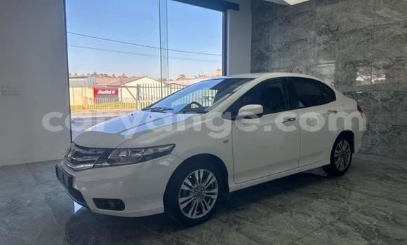Buy Used Honda Ballade White Car in Gobabis in Omaheke Buy Used Honda Ballade White Car in Gobabis in Omaheke