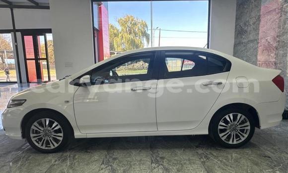 Buy Used Honda Ballade White Car in Gobabis in Omaheke Buy Used Honda Ballade White Car in Gobabis in Omaheke