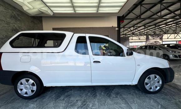 Buy Used Nissan NV200 White Car in Gobabis in Omaheke Buy Used Nissan NV200 White Car in Gobabis in Omaheke