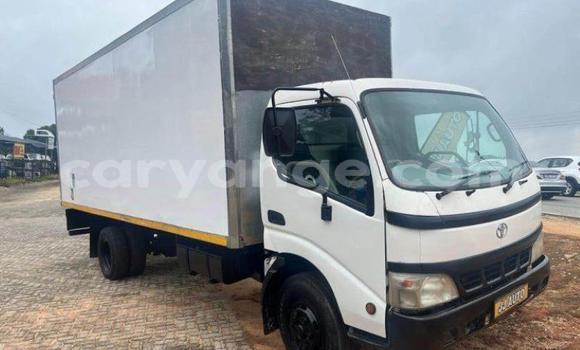 Buy Used Toyota Dyna White Truck in Windhoek in Namibia Buy Used Toyota Dyna White Truck in Windhoek in Namibia
