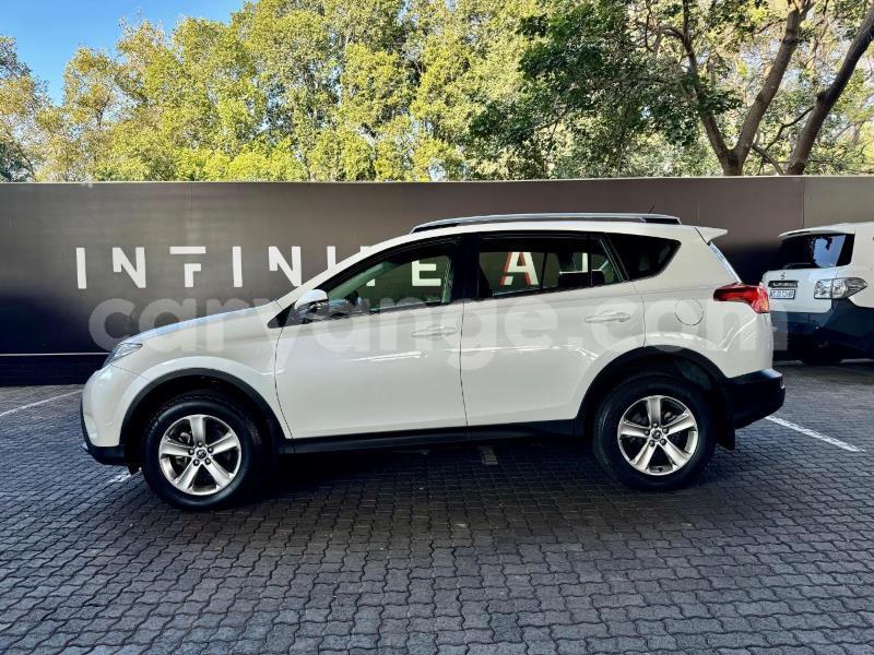Big with watermark toyota rav4 namibia windhoek 24374