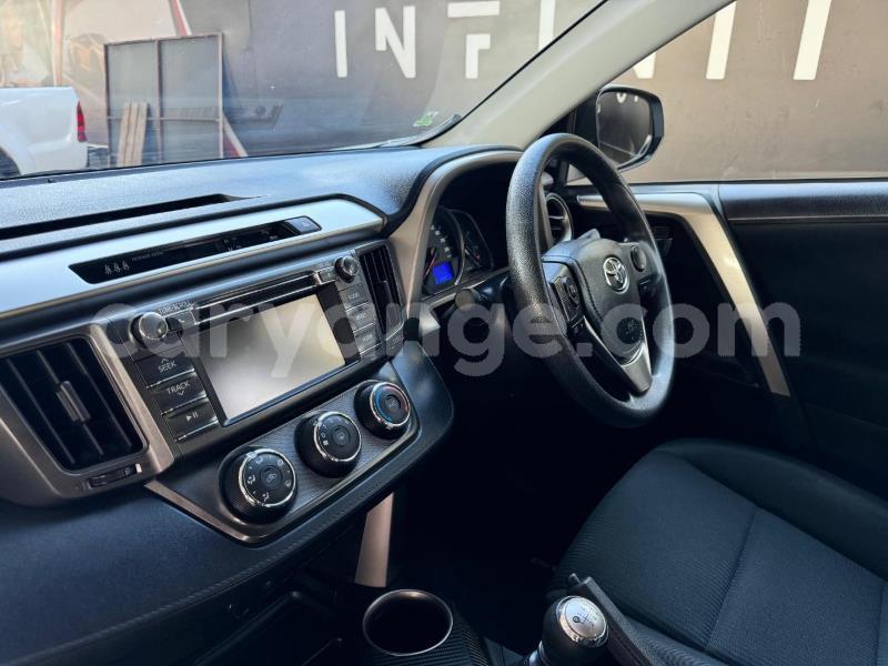 Big with watermark toyota rav4 namibia windhoek 24374