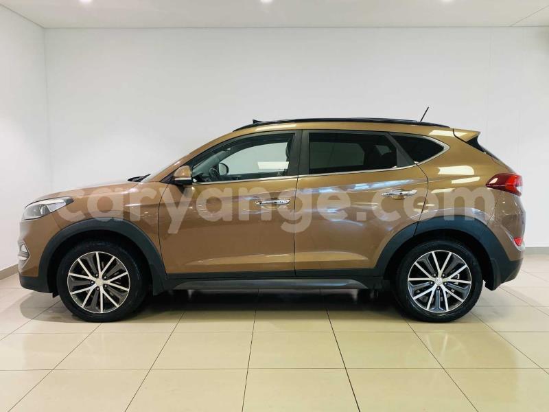 Big with watermark hyundai tucson namibia windhoek 24375