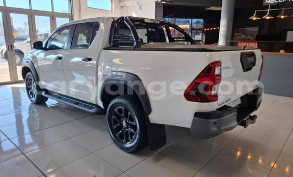 Buy Used Toyota Hilux White Car in Windhoek in Namibia Buy Used Toyota Hilux White Car in Windhoek in Namibia