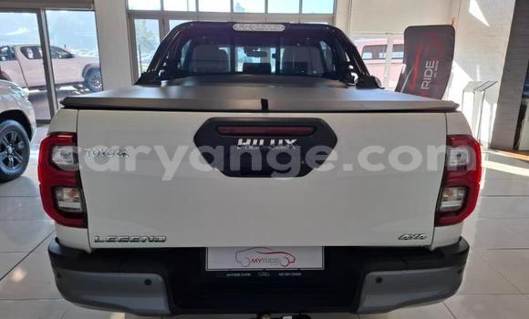 Buy Used Toyota Hilux White Car in Windhoek in Namibia Buy Used Toyota Hilux White Car in Windhoek in Namibia