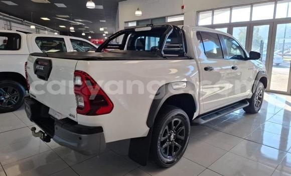Buy Used Toyota Hilux White Car in Windhoek in Namibia Buy Used Toyota Hilux White Car in Windhoek in Namibia