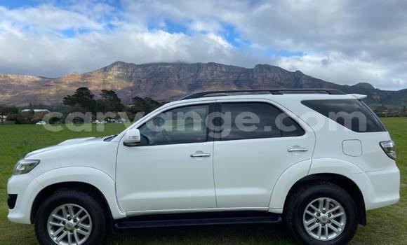 Buy Used Toyota Fortuner White Car in Henties Bay in Erongo Buy Used Toyota Fortuner White Car in Henties Bay in Erongo
