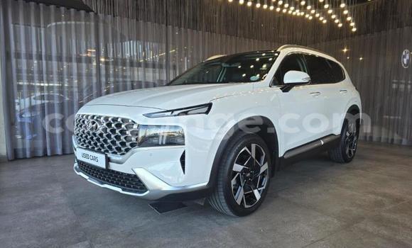 Buy Used Hyundai Santa Fe White Car in Gobabis in Omaheke Buy Used Hyundai Santa Fe White Car in Gobabis in Omaheke
