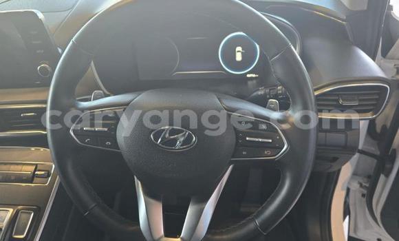 Buy Used Hyundai Santa Fe White Car in Gobabis in Omaheke Buy Used Hyundai Santa Fe White Car in Gobabis in Omaheke