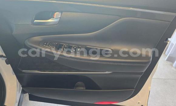 Buy Used Hyundai Santa Fe White Car in Gobabis in Omaheke Buy Used Hyundai Santa Fe White Car in Gobabis in Omaheke