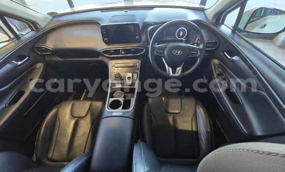 Buy Used Hyundai Santa Fe White Car in Gobabis in Omaheke Buy Used Hyundai Santa Fe White Car in Gobabis in Omaheke