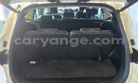 Buy Used Hyundai Santa Fe White Car in Gobabis in Omaheke Buy Used Hyundai Santa Fe White Car in Gobabis in Omaheke