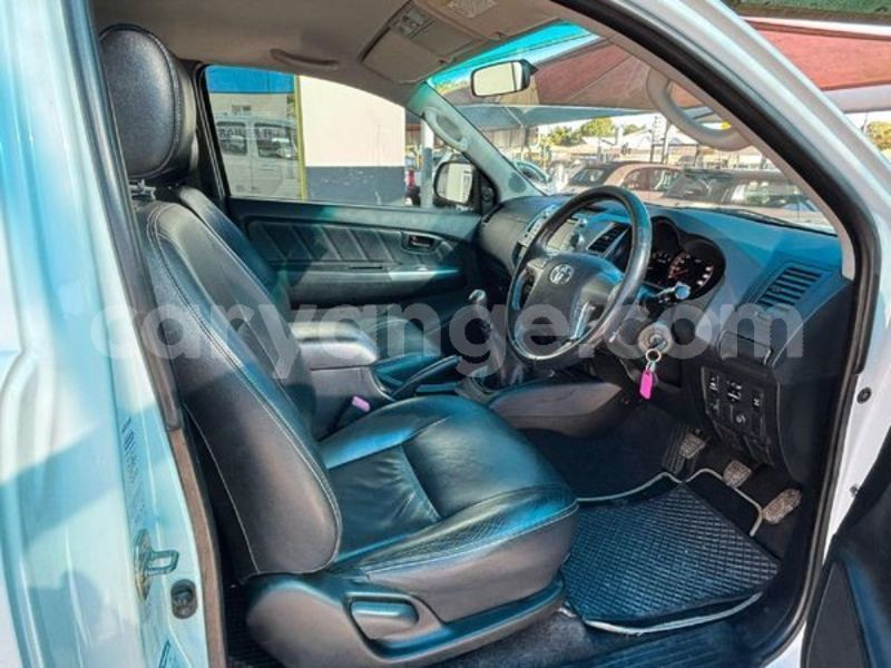 Big with watermark toyota hilux namibia windhoek 24395