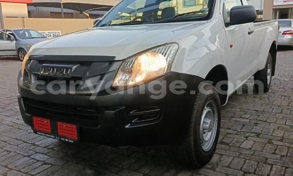 Buy Used Isuzu KB White Car in Windhoek in Namibia Buy Used Isuzu KB White Car in Windhoek in Namibia