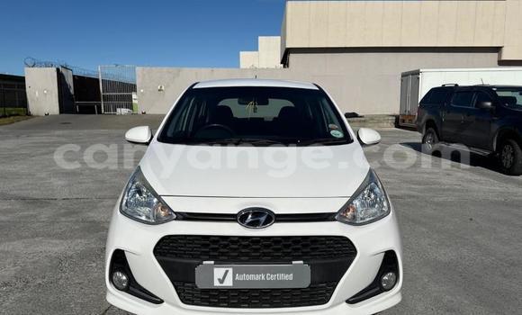 Buy Used Hyundai i10 White Car in Gobabis in Omaheke Buy Used Hyundai i10 White Car in Gobabis in Omaheke