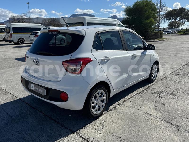 Big with watermark hyundai i10 omaheke gobabis 24397