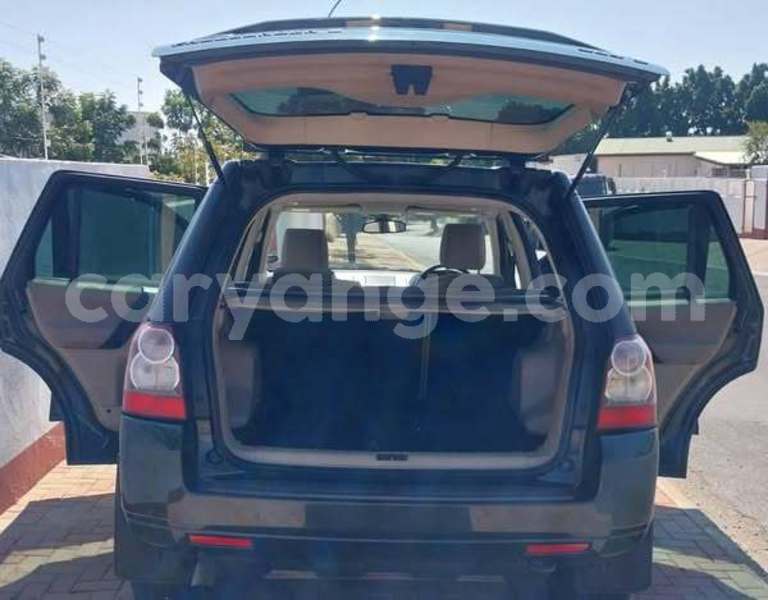 Big with watermark land rover defender namibia windhoek 24404