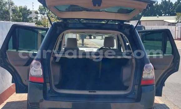 Acheter Occasion Voiture Land Rover Defender Autre à Windhoek, Namibie Acheter Occasion Voiture Land Rover Defender Autre à Windhoek, Namibie