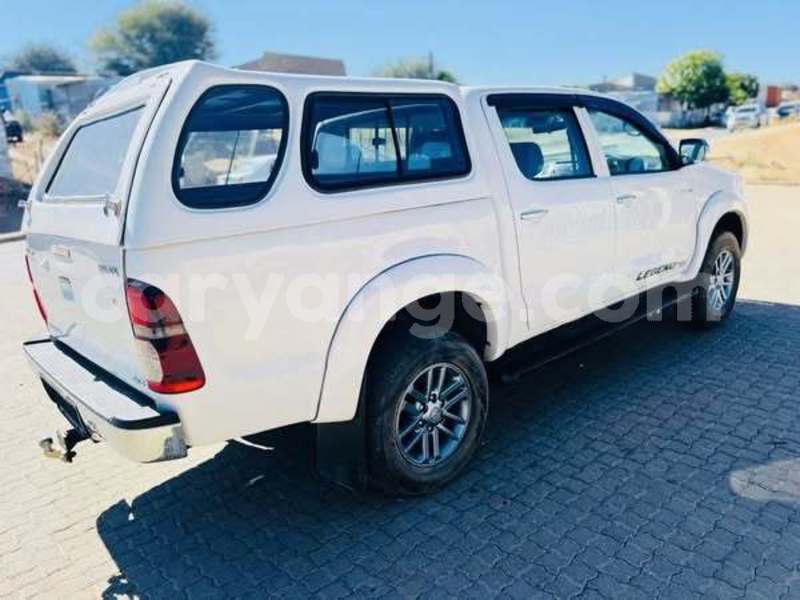 Big with watermark toyota land cruiser namibia windhoek 24407