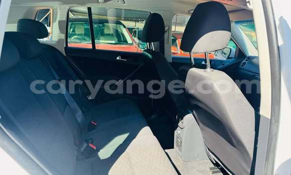 Buy Used Volkswagen Tiguan White Car in Windhoek in Namibia Buy Used Volkswagen Tiguan White Car in Windhoek in Namibia