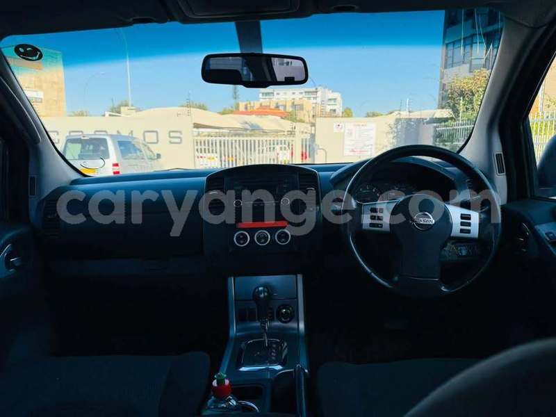Big with watermark nissan navara namibia windhoek 24417