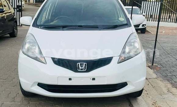 Buy Used Honda FIT White Car in Windhoek in Namibia Buy Used Honda FIT White Car in Windhoek in Namibia