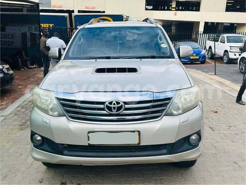 Big with watermark toyota fortuner namibia windhoek 24430