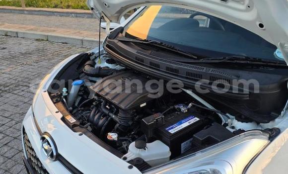 Acheter Occasion Voiture Hyundai i10 Blanc à Gobabis, Omaheke Acheter Occasion Voiture Hyundai i10 Blanc à Gobabis, Omaheke