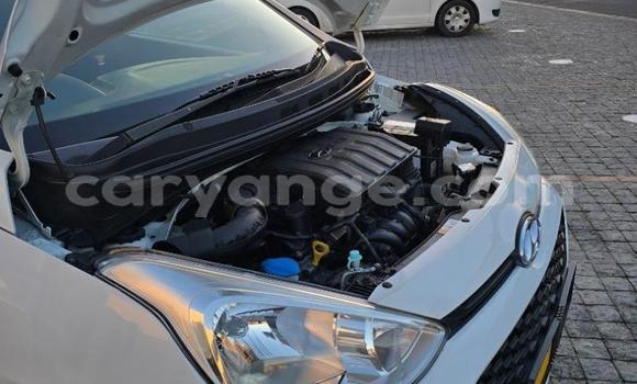 Acheter Occasion Voiture Hyundai i10 Blanc à Gobabis, Omaheke Acheter Occasion Voiture Hyundai i10 Blanc à Gobabis, Omaheke