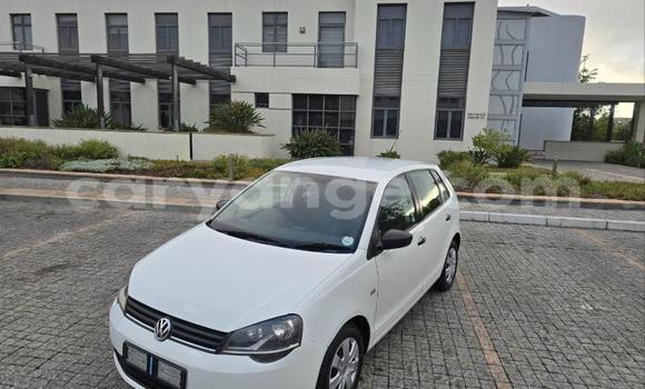 Acheter Occasion Voiture Volkswagen Polo Blanc à Gobabis, Omaheke Acheter Occasion Voiture Volkswagen Polo Blanc à Gobabis, Omaheke