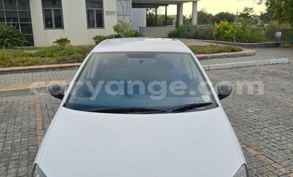 Acheter Occasion Voiture Volkswagen Polo Blanc à Gobabis, Omaheke Acheter Occasion Voiture Volkswagen Polo Blanc à Gobabis, Omaheke