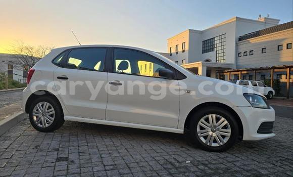 Acheter Occasion Voiture Volkswagen Polo Blanc à Gobabis, Omaheke Acheter Occasion Voiture Volkswagen Polo Blanc à Gobabis, Omaheke