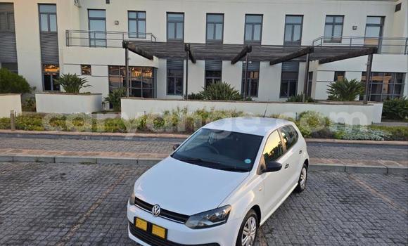 Acheter Occasion Voiture Volkswagen Polo Blanc à Gobabis, Omaheke Acheter Occasion Voiture Volkswagen Polo Blanc à Gobabis, Omaheke
