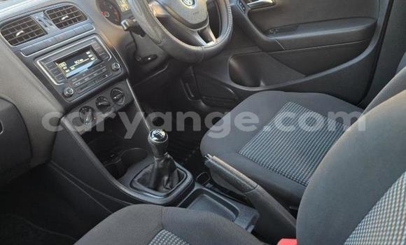 Acheter Occasion Voiture Volkswagen Polo Blanc à Gobabis, Omaheke Acheter Occasion Voiture Volkswagen Polo Blanc à Gobabis, Omaheke