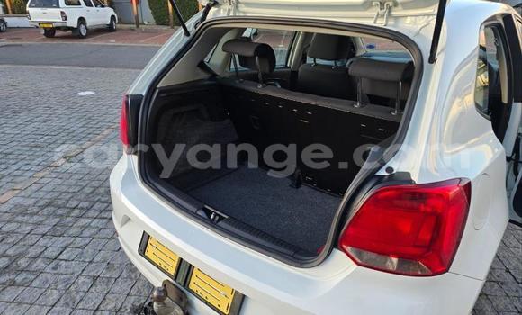 Acheter Occasion Voiture Volkswagen Polo Blanc à Gobabis, Omaheke Acheter Occasion Voiture Volkswagen Polo Blanc à Gobabis, Omaheke