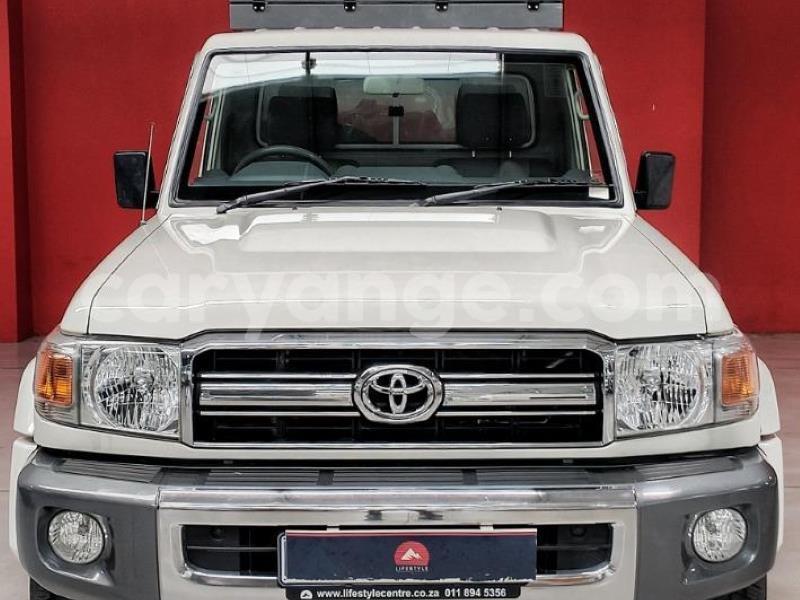 Big with watermark toyota land cruiser namibia windhoek 24476