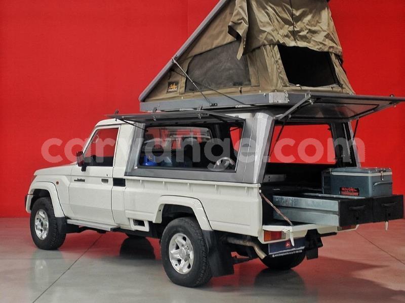 Big with watermark toyota land cruiser namibia windhoek 24476