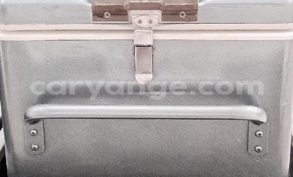 Buy Used Toyota Land Cruiser White Car in Windhoek in Namibia Buy Used Toyota Land Cruiser White Car in Windhoek in Namibia